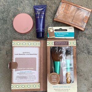 MAKE AN OFFER! Fabulous Base for Face!!